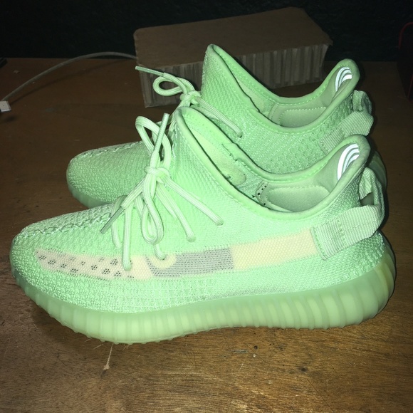 adidas yeezy glow release